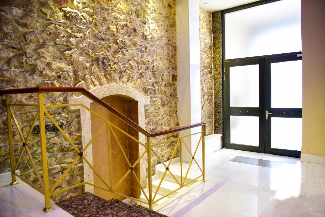 Eva Hotel Pireu Exterior foto